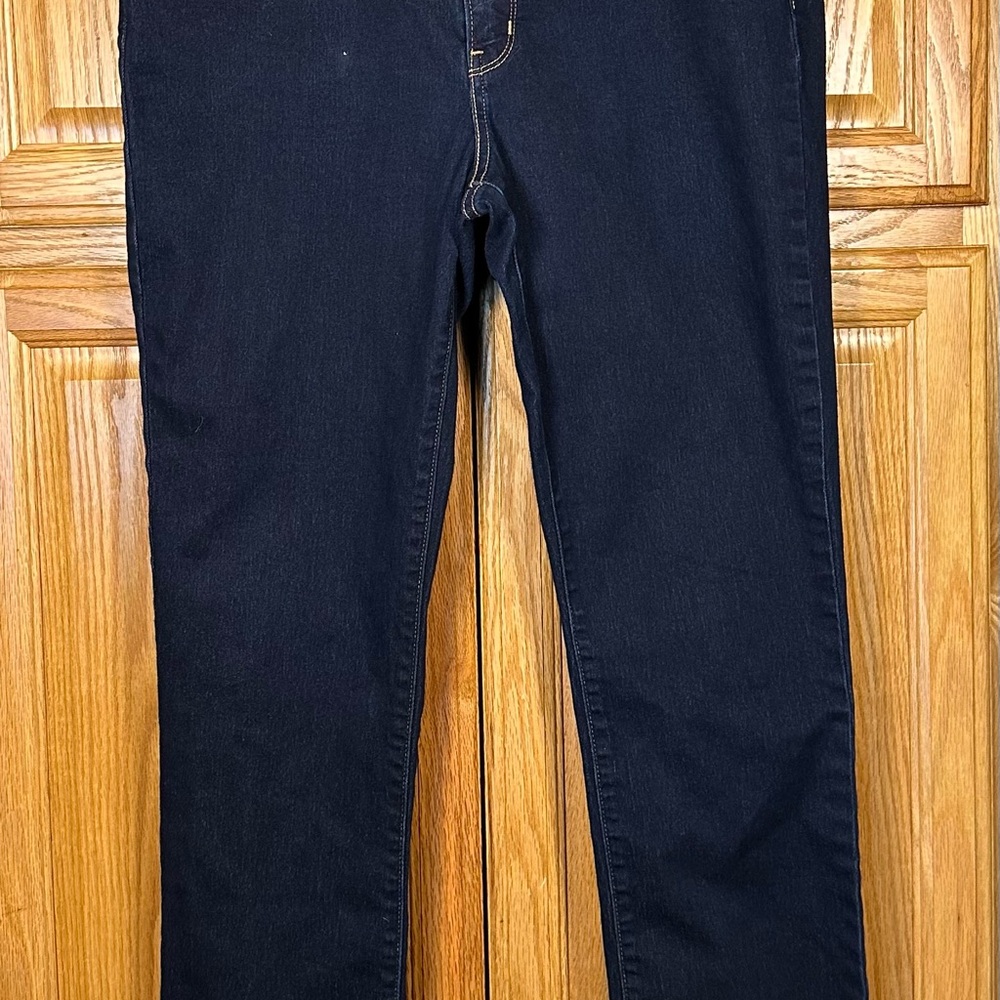 Levi’s Women’s Dark Blue Denim Jeans size 33